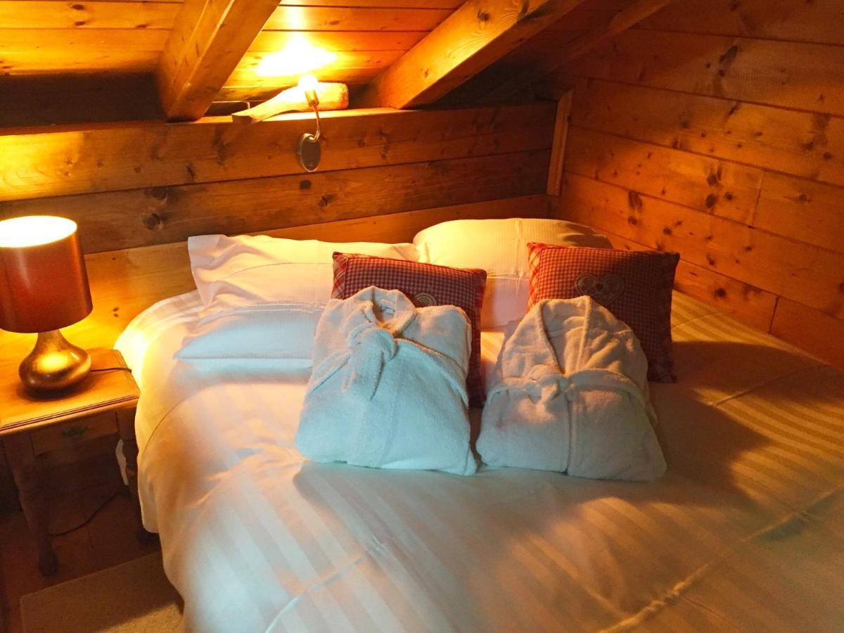 Cosy Chalet With Private Sauna In Bousseviller Room photo