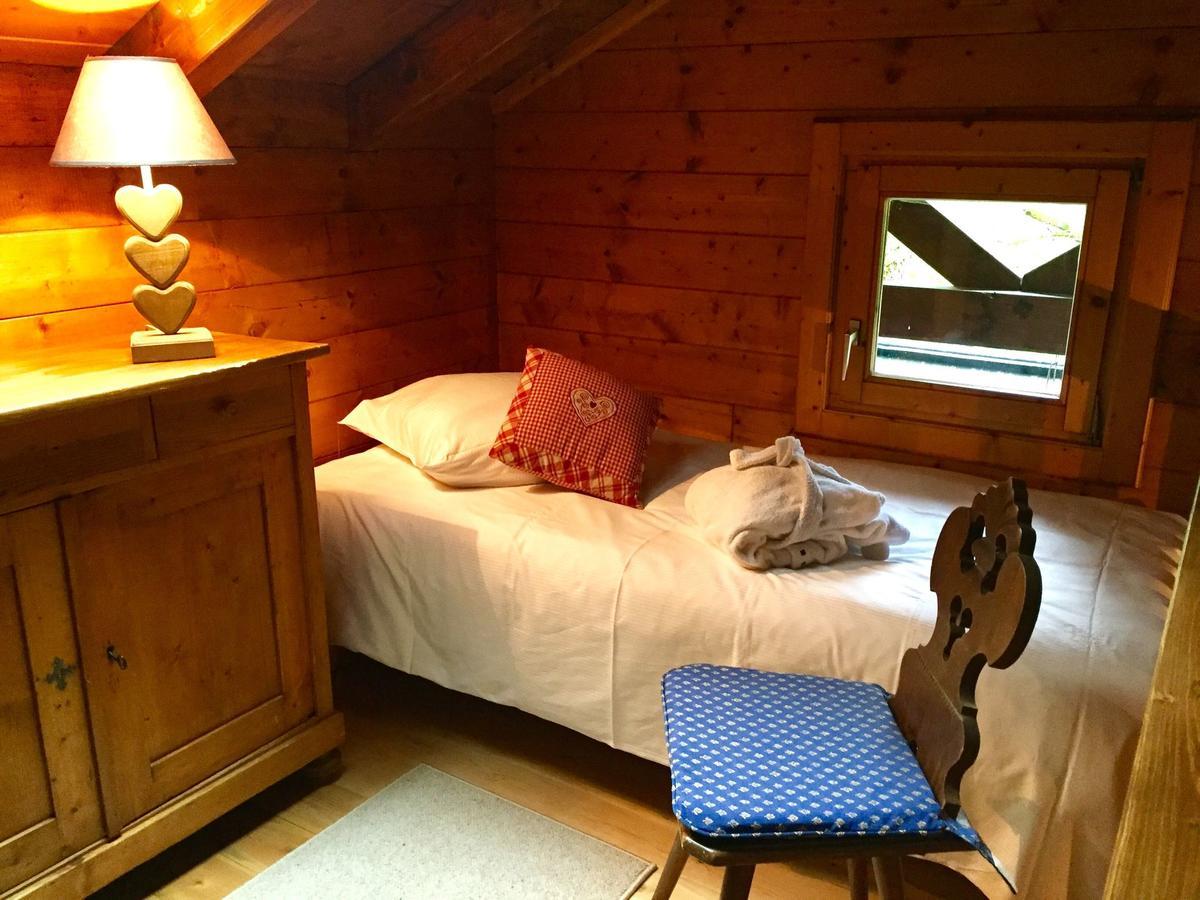 Cosy Chalet With Private Sauna In Bousseviller Exterior photo